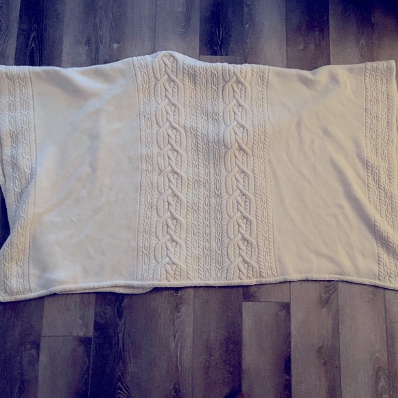 Ralph Lauren 100% Wool sweater, shawl - Picture 4 of 7